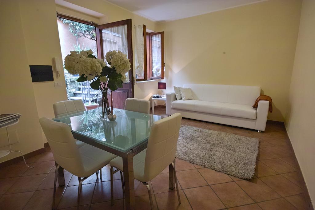 Cortile House Apartment Rome Exterior photo