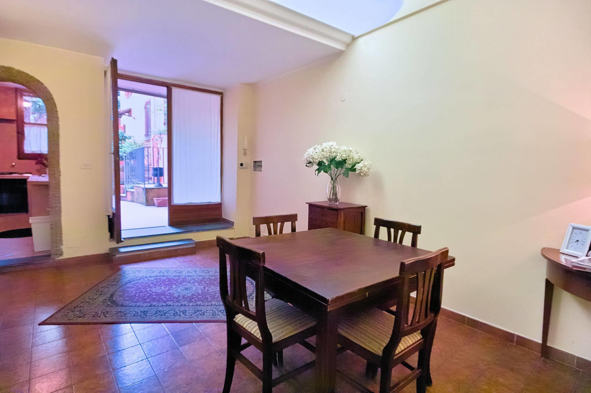 Cortile House Apartment Rome Exterior photo